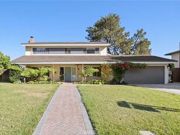 468 E View, Santa Paula, CA 93060