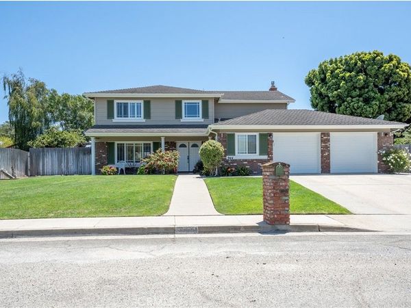 944 Amberley, Santa Maria, CA 93455