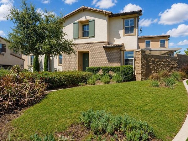 2841 Villa Catalonia Court, Corona, CA 92881