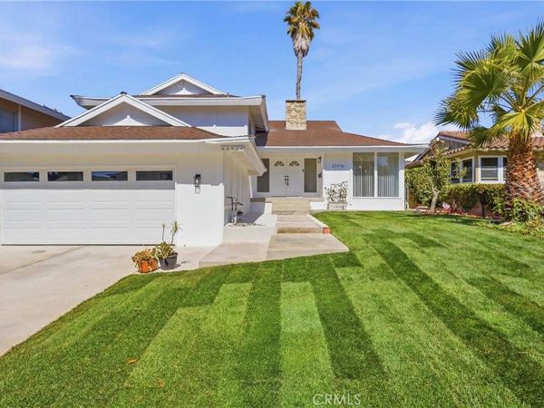 23316 Los Codona Ave., Torrance, CA 90505