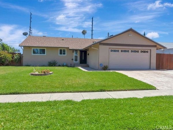 17242 Medallion, Tustin, CA 92780