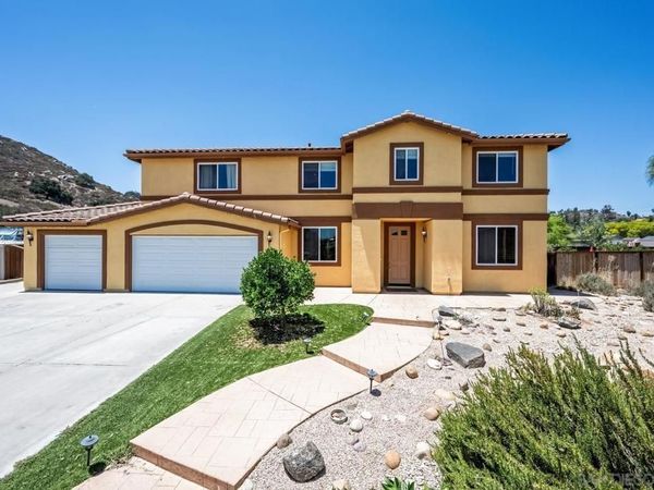 10304 Chase Creek Ln, Lakeside, CA 92040