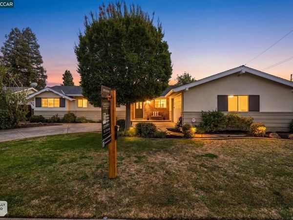 2856 San Benito Dr, Walnut Creek, CA 94598