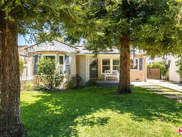 5320 Irvine Avenue, Los Angeles, CA 91601