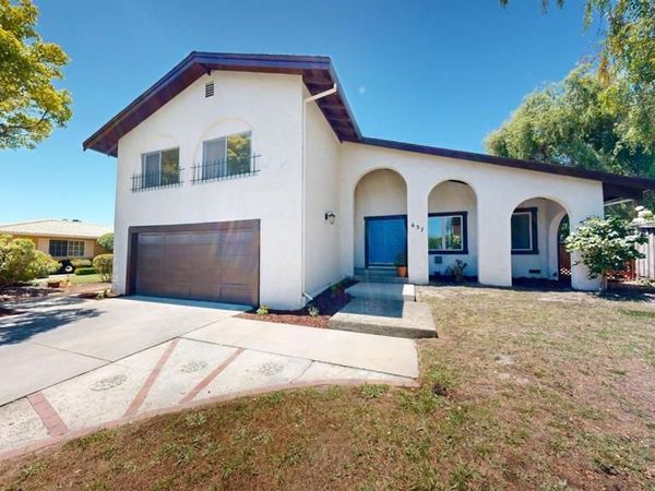 637 Cabrillo Avenue, Santa Cruz, CA 95065