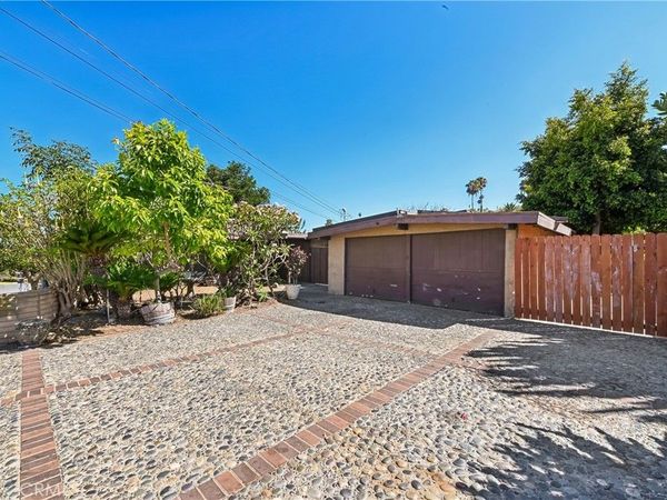 96 Rockinghorse Road, Rancho Palos Verdes, CA 90275