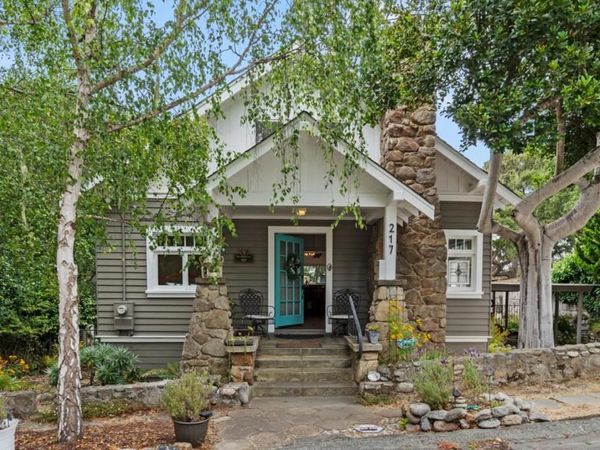 217 Walnut Street, Pacific Grove, CA 93950