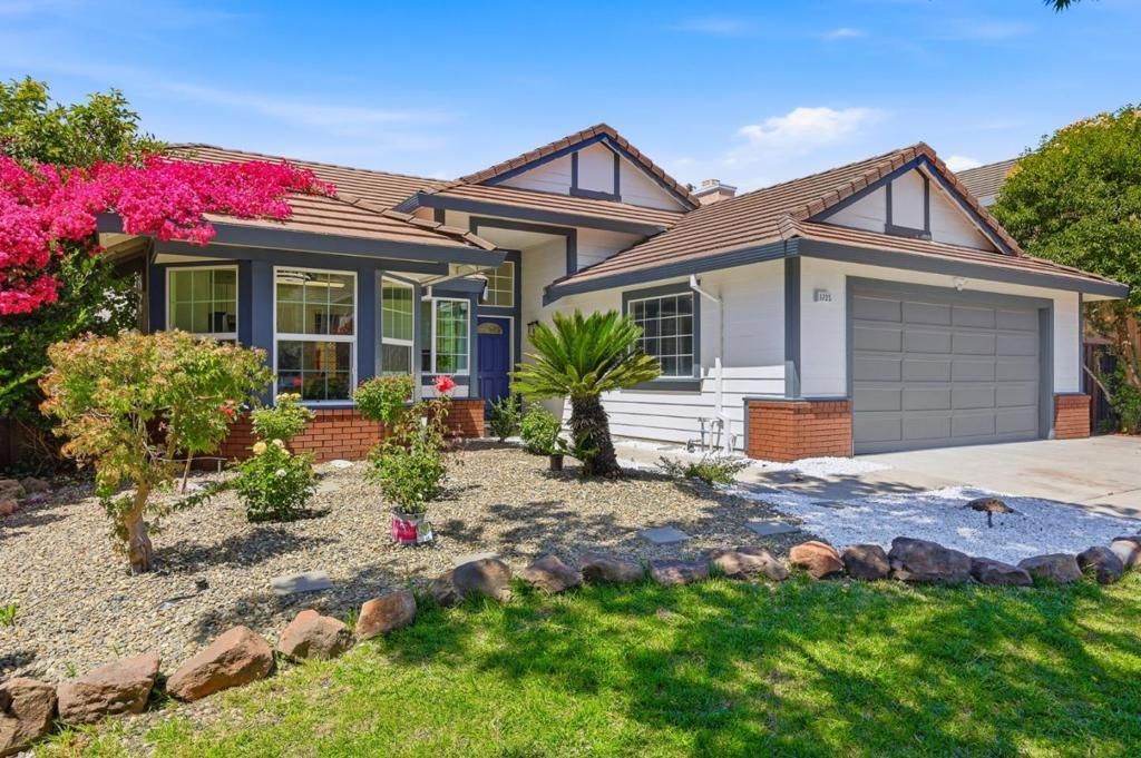 1725 Red Maple Street, Union City, CA 94587 Main Photo