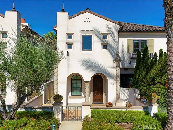 566 S 2nd Avenue, Arcadia, CA 91006