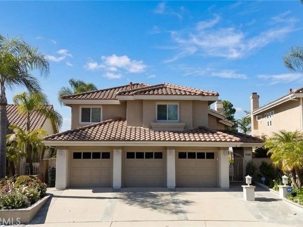 518 S Laureltree, Anaheim Hills, CA 92808