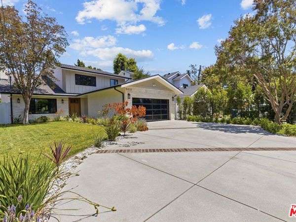 5032 Bluebell Avenue, Valley Village, CA 91607