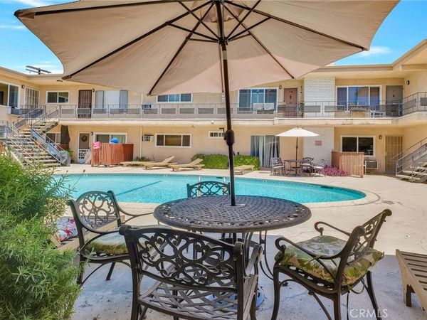 5232 Corteen, Unit 10, Valley Village, CA 91607