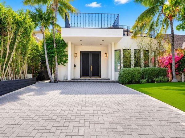 447 S Almont Drive, Beverly Hills, CA 90211