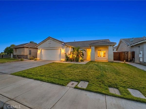 45757 Knightsbridge St, Lancaster, CA 93534