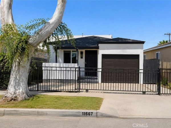 11667 Elm, Lynwood, CA 90262