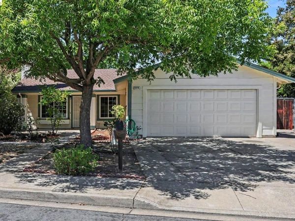 4070 S Royal Links Cir, Antioch, CA 94509