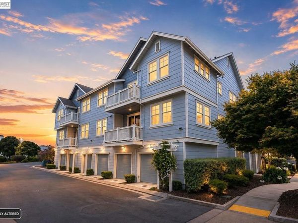 2212 Day Sailor Court, Richmond, CA 94804