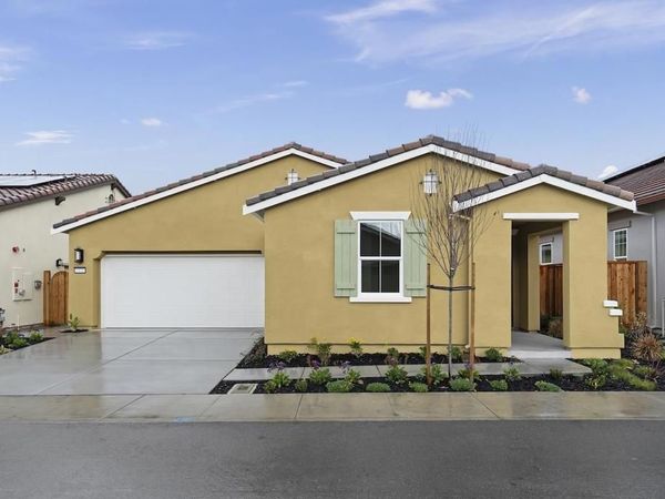 Hollister, CA 95023