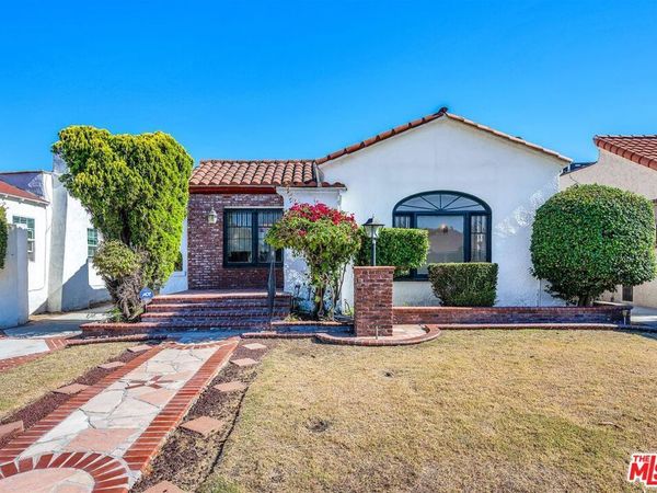 1922 W 80th Street, Los Angeles, CA 90047