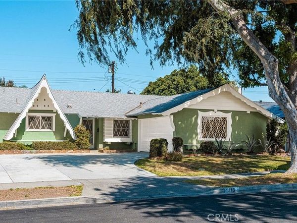 713 Moonbeam, Placentia, CA 92870