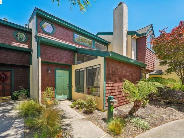 505 Lagunaria Ln, Alameda, CA 94502