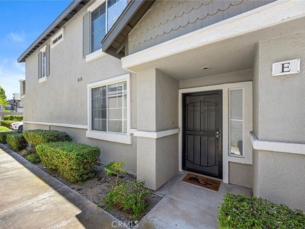 3423 E White Chapel Court, Unit E, Orange, CA 92869