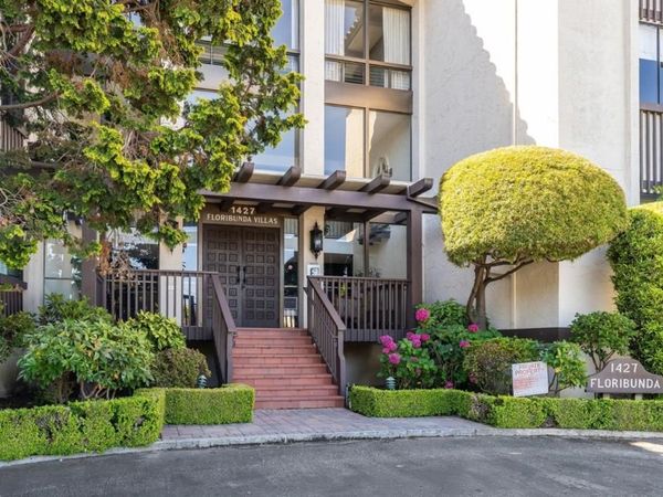 1427 Floribunda Avenue, Unit 305, Burlingame, CA 94010