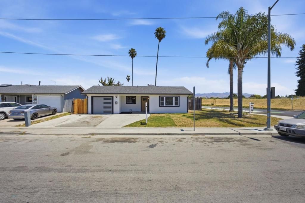 450 Beck Street, Watsonville, CA 95076 Main Photo