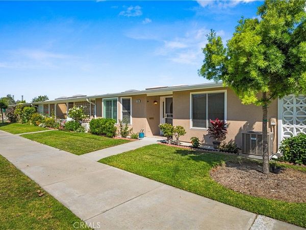 1560 Homewood Road, Unit 114B, Seal Beach, CA 90740
