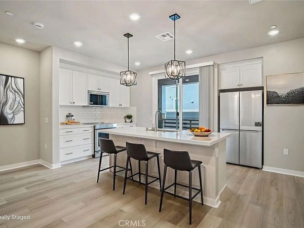 1482 Skyline Lane, San Pedro, CA 90732