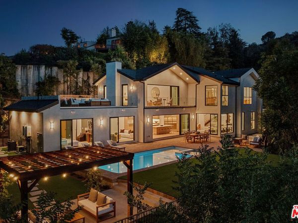 14242 Valley Vista Boulevard, Los Angeles, CA 91423