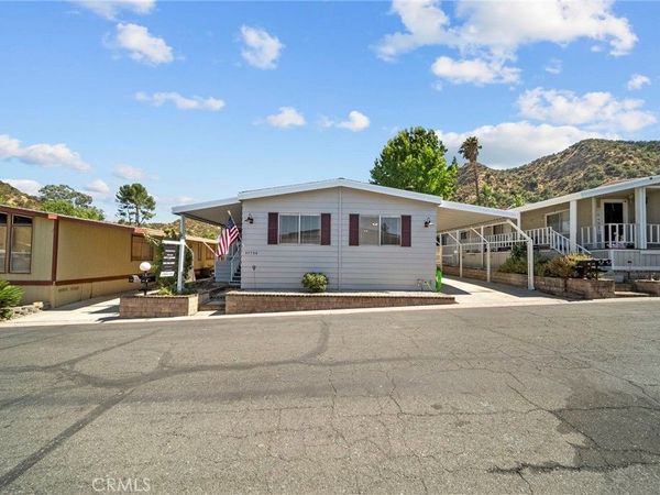 27730 Starlight Lane, Unit 67, Castaic, CA 91384