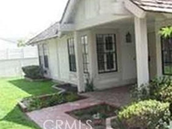 24 Thunder Trail, Irvine, CA 92614