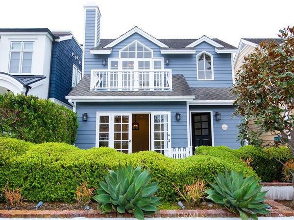 706 Heliotrope Avenue, Corona Del Mar, CA 92625