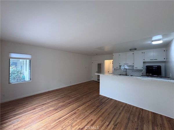 4581 Finley, Unit 4, Los Angeles, CA 90027