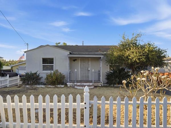 7620 Saranac Avenue, La Mesa, CA 91942
