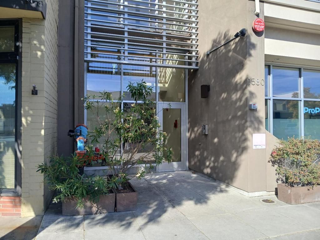 1580 Laurel Street, Unit Apt 1, San Carlos, CA 94070 Main Photo