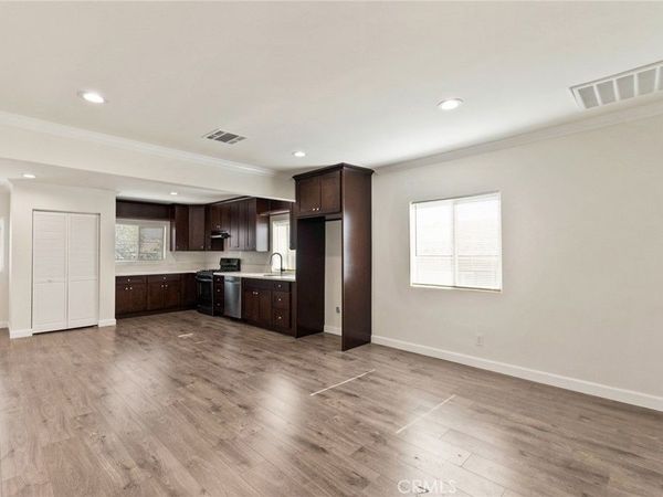 136 N Rampart Boulevard, Unit 3, Los Angeles, CA 90026