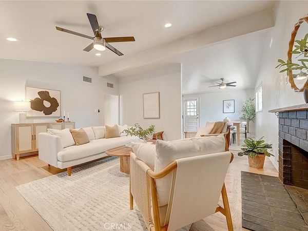 2044 W Spruce Avenue, Orange, CA 92868
