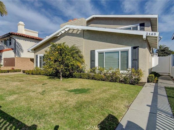 214 Palmer Street, Unit B, Costa Mesa, CA 92627