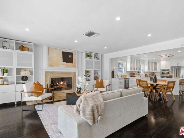 4460 Stansbury Avenue, Sherman Oaks, CA 91423