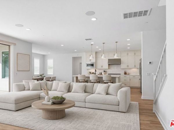 18130 Radiance Lane, Santa Clarita, CA 91350