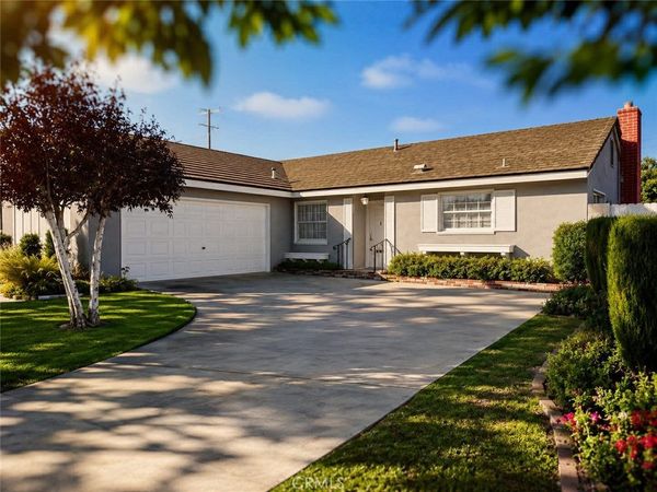 16291 Hawaii Ln, Huntington Beach, CA 92649