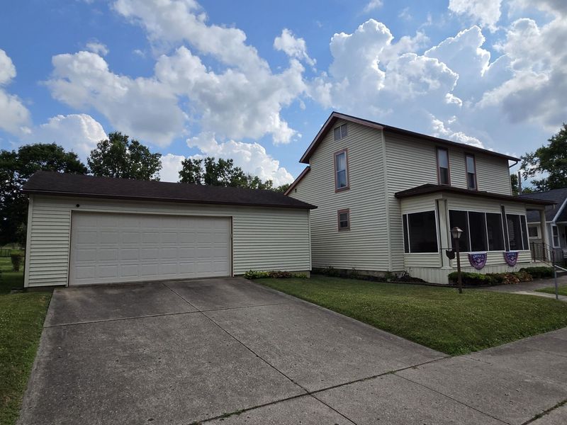 1909 W Washington Street, Springfield, OH 45506 Photo 2