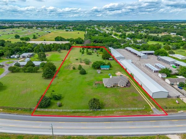 1500 W Fm 917 , Burleson, TX 76058