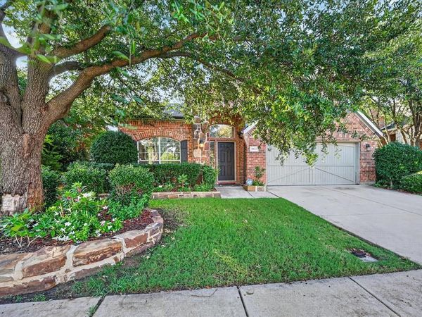 8021 Branch Hollow Trail, Fort Worth, TX 76123