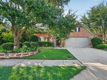 8021 Branch Hollow Trail, Fort Worth, TX 76123