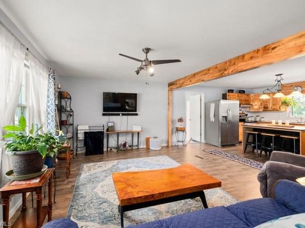 160 Pinelawn Drive , Kernersville, NC 27284