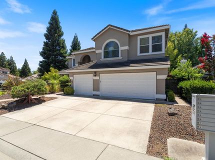 3240 Hopscotch Way, Roseville, CA 95747 Photo