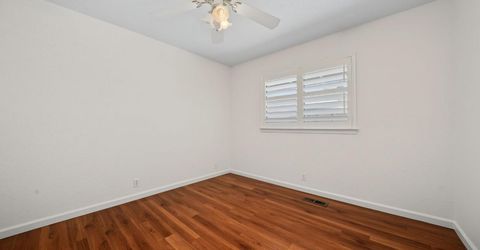 438 La Contenta Dr, Valley Springs, CA 95252 Photo